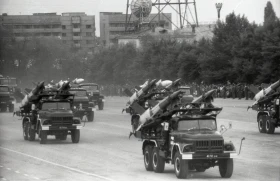 Парад в честь дня победы в Алма-Ате - фото 8